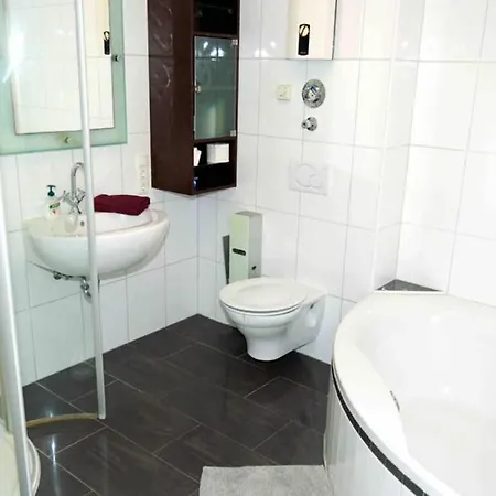 Charmante Moderne 3,5 Zkb-wohnung Apartman Trier
