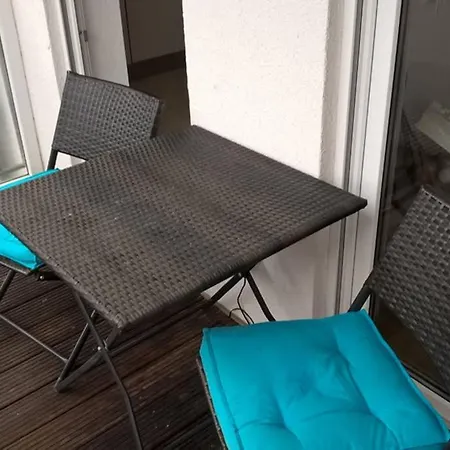 Charmante Moderne 3,5 Zkb-wohnung Apartman *